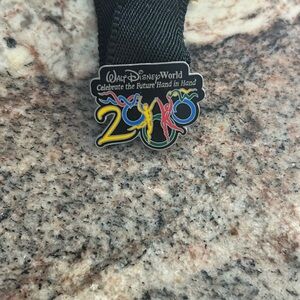 Disney 2000 pin